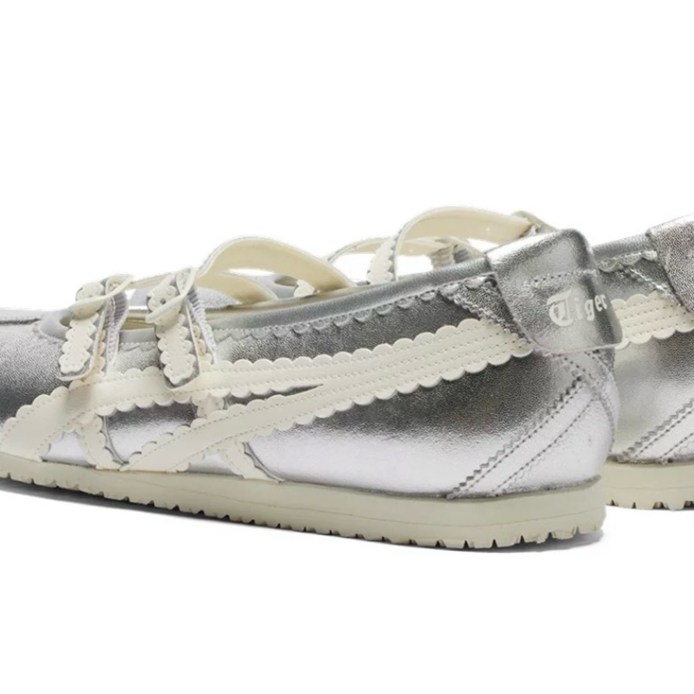 Onitsuka Tiger Mexico 66 Flats NWT - Picture 2 of 6